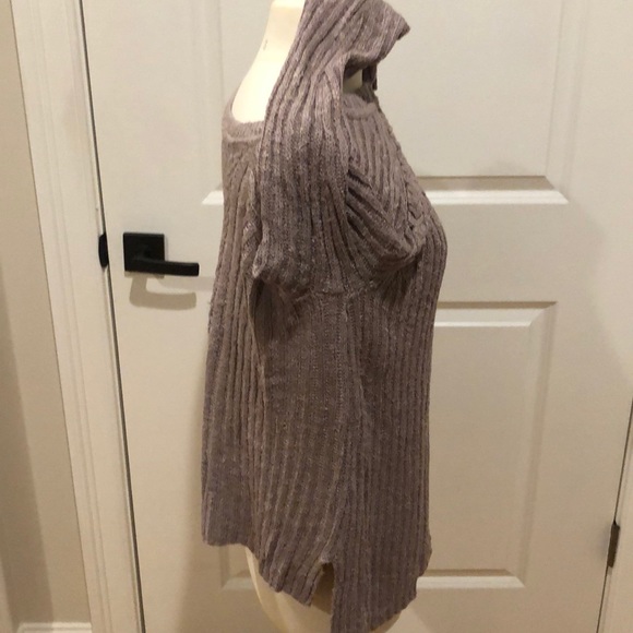 Altar'd State mauve sweater. - Picture 4 of 7